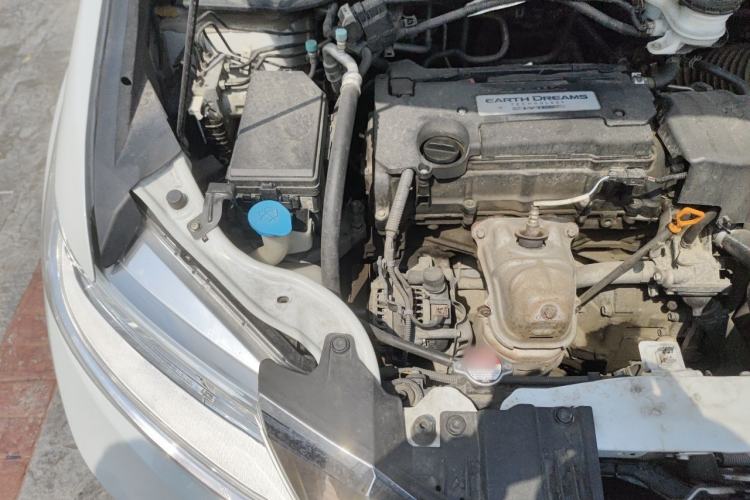 Used Honda Odyssey 2017 2.4L Smart Edition Engine Bay Right