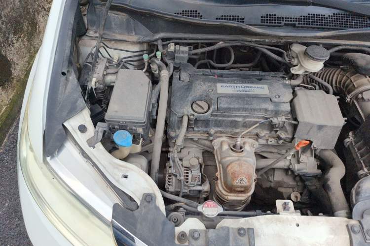 Used Honda Odyssey 2017 2.4L Smart Edition Engine Bay Right