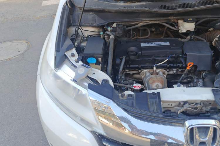 Used Honda Odyssey 2017 2.4L Luxury Edition Engine Bay Right