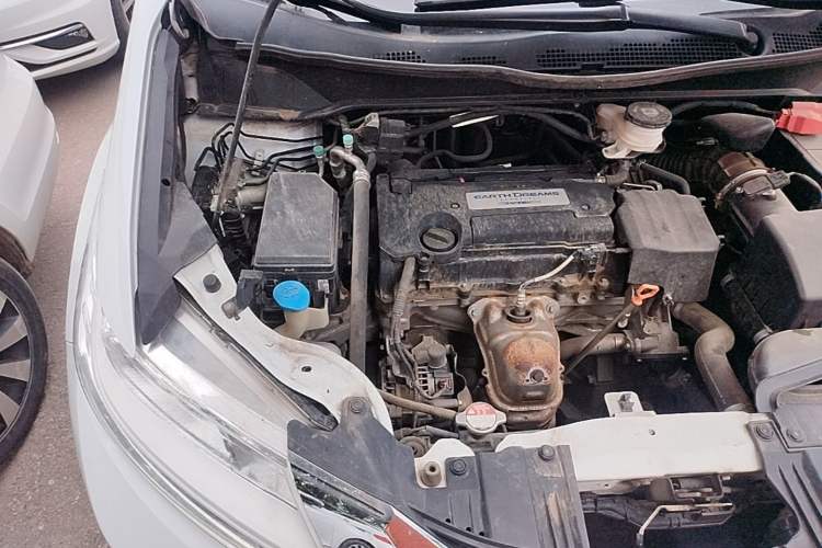 Used Honda Odyssey 2017 2.4L Smart Edition Engine Bay Right