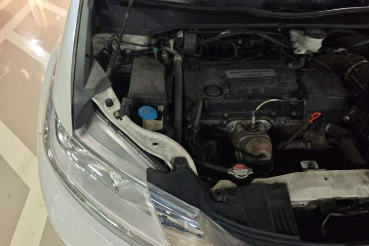 Used Honda Odyssey 2017 2.4L Luxury Edition Engine Bay Right