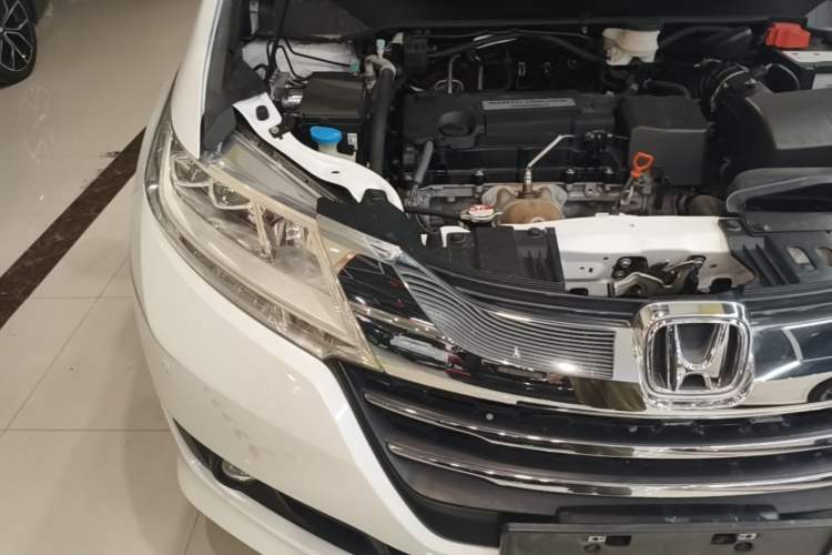 Used Honda Odyssey 2017 2.4L Smart Edition Engine Bay Right