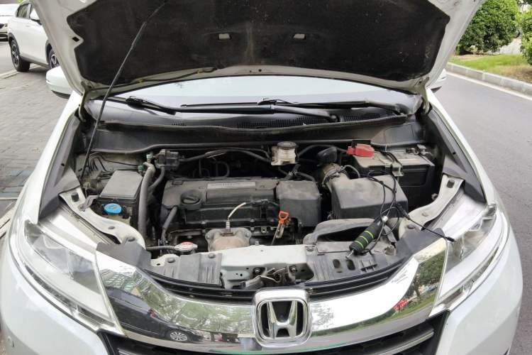 Used Honda Odyssey 2017 2.4L Smart Edition Engine Bay