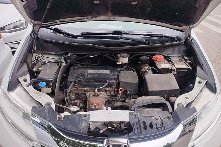 Used Honda Odyssey 2017 2.4L Smart Edition Engine Bay