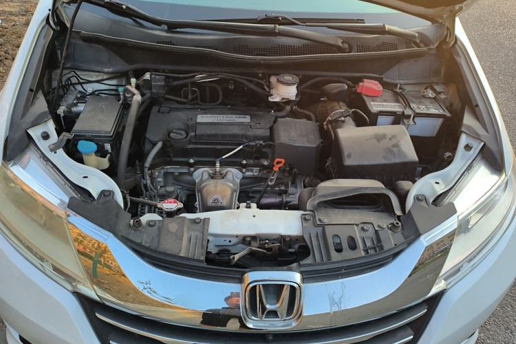 Used Honda Odyssey 2017 2.4L Luxury Edition Engine Bay