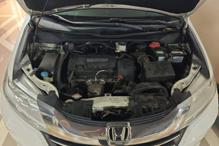 Used Honda Odyssey 2017 2.4L Luxury Edition Engine Bay