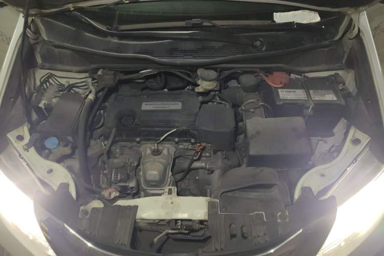 Used Honda Odyssey 2017 2.4L Smart Edition Engine Bay
