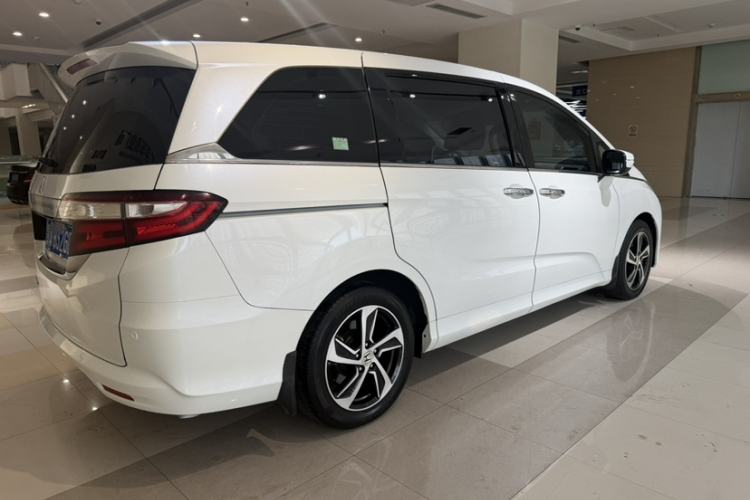 Used Honda Odyssey 2017 2.4L Luxury Edition Exterior 2