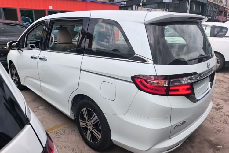 Used Honda Odyssey 2017 2.4L Comfort Edition Exterior 2