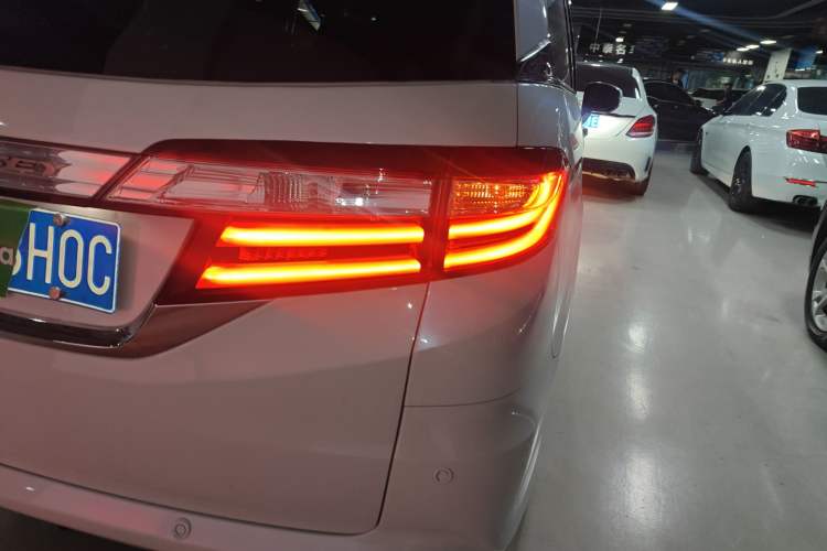 Used Honda Odyssey 2017 2.4L Smart Edition Exterior 2