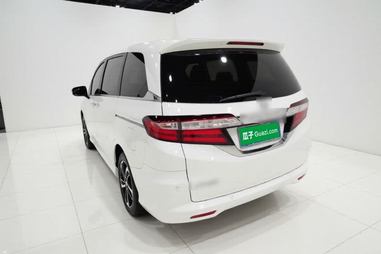 Used Honda Odyssey 2017 2.4L Luxury Edition Exterior 2