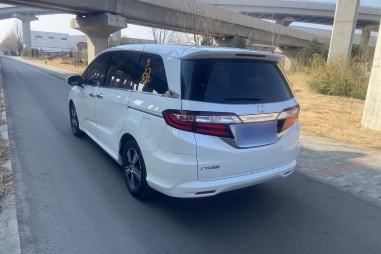 Used Honda Odyssey 2017 2.4L Comfort Edition Exterior 4