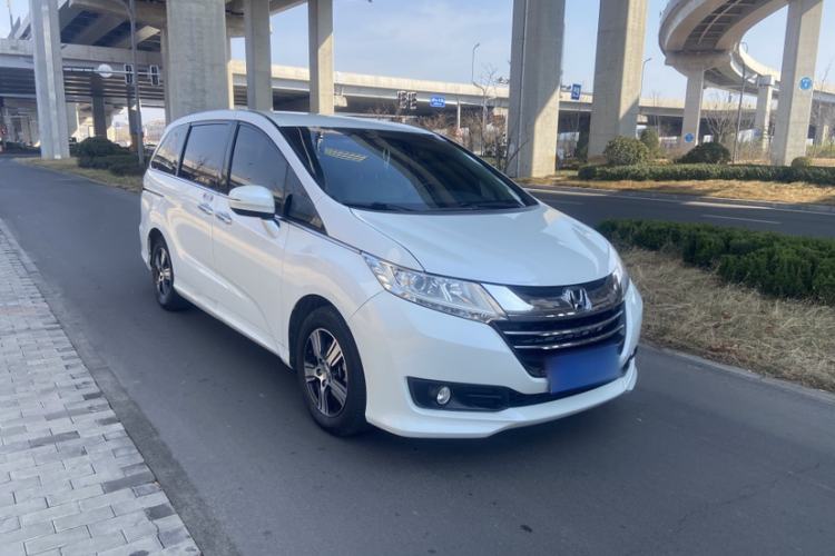 Used Honda Odyssey 2017 2.4L Comfort Edition Exterior 5