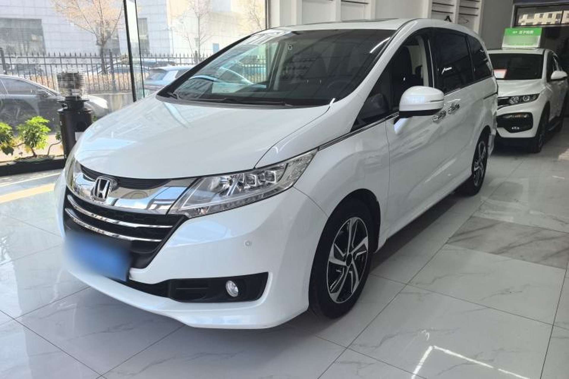 Used Honda Odyssey 2017 2.4L Smart Edition Front Left 45 Deg