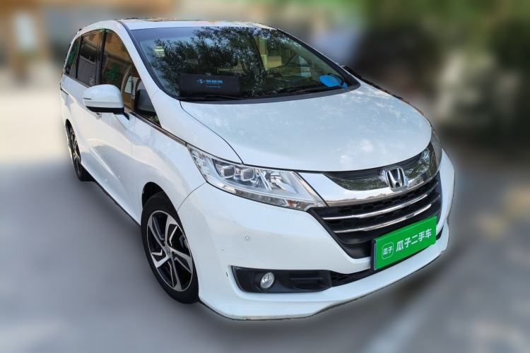 Used Honda Odyssey 2017 2.4L Smart Edition Front Right 45 Deg