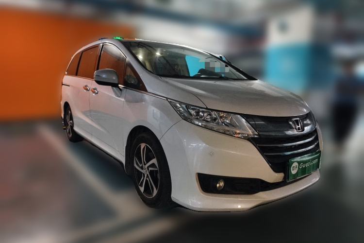 Used Honda Odyssey 2017 2.4L Smart Edition Front Right 45 Deg