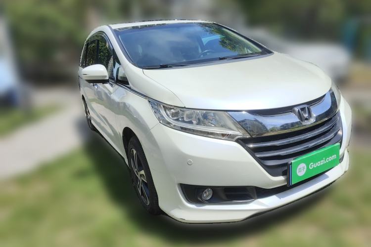 Used Honda Odyssey 2017 2.4L Smart Edition Front Right 45 Deg
