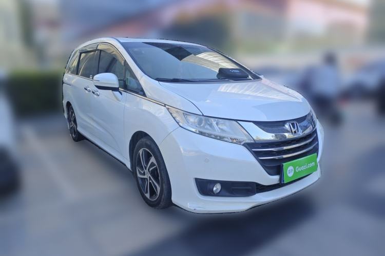 Used Honda Odyssey 2017 2.4L Luxury Edition Front Right 45 Deg