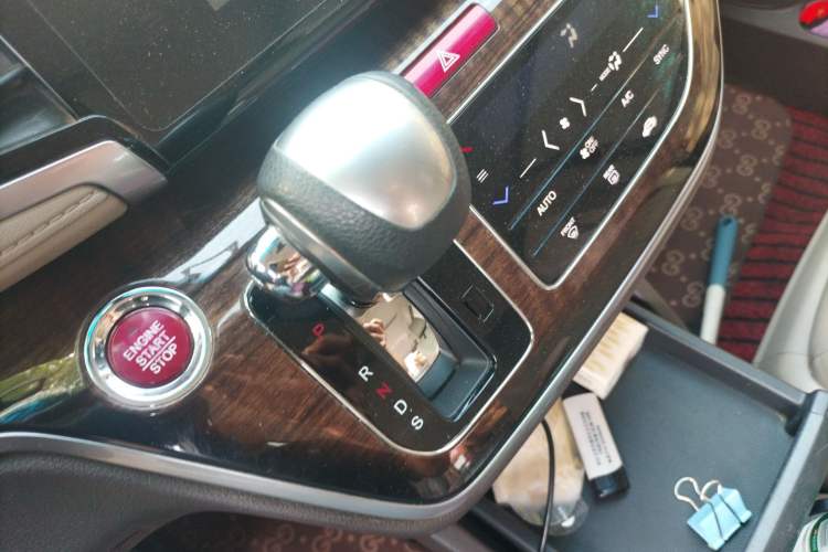Used Honda Odyssey 2017 2.4L Smart Edition Gear Lever