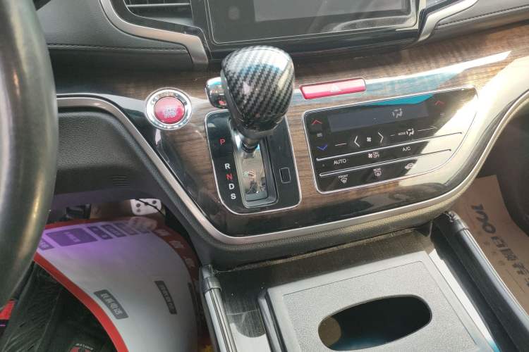 Used Honda Odyssey 2017 2.4L Smart Edition Gear Lever