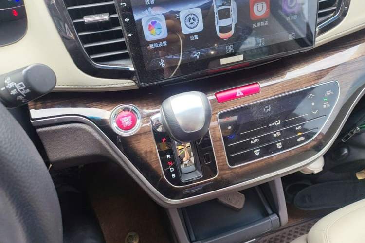 Used Honda Odyssey 2017 2.4L Luxury Edition Gear Lever