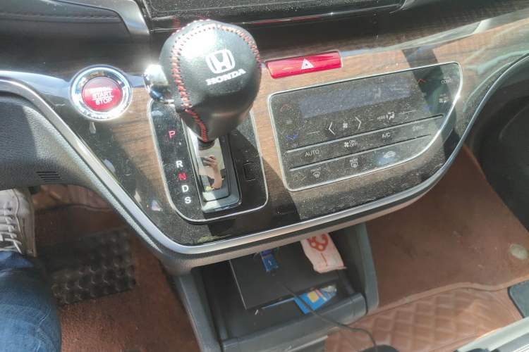 Used Honda Odyssey 2017 2.4L Smart Edition Gear Lever