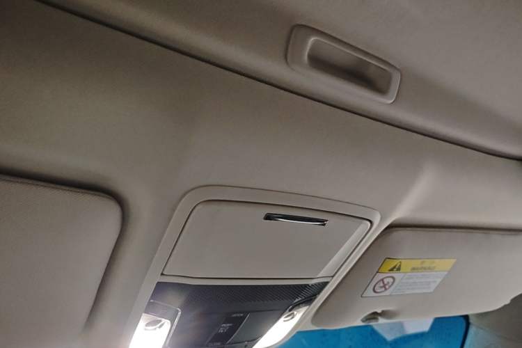Used Honda Odyssey 2017 2.4L Smart Edition Headliner