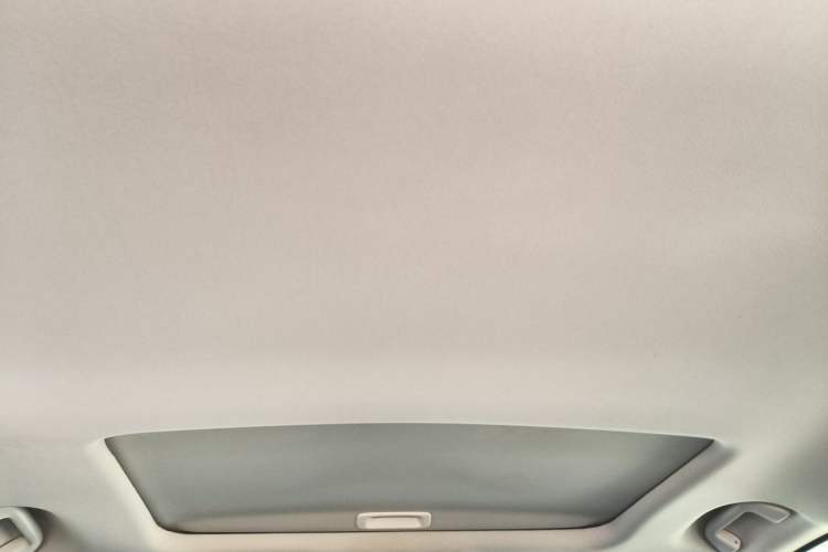 Used Honda Odyssey 2017 2.4L Smart Edition Headliner