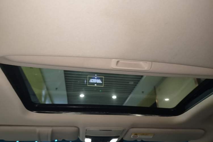 Used Honda Odyssey 2017 2.4L Smart Edition Headliner