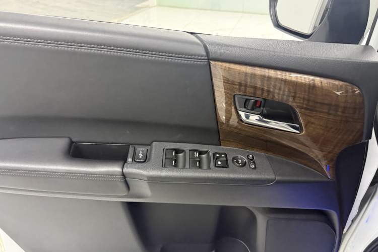 Used Honda Odyssey 2017 2.4L Smart Edition Interior 2