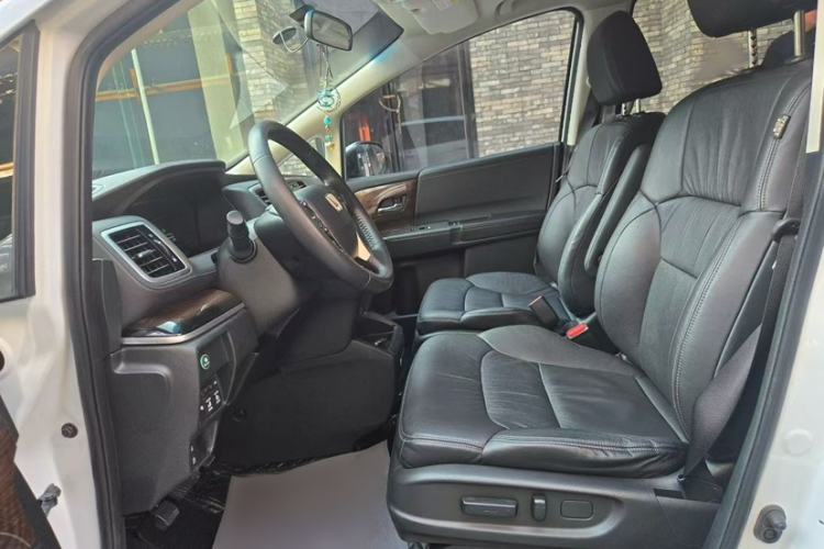 Used Honda Odyssey 2017 2.4L Smart Edition Interior 2