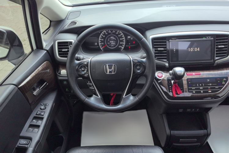 Used Honda Odyssey 2017 2.4L Smart Edition Interior 3