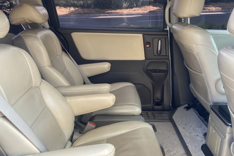 Used Honda Odyssey 2017 2.4L Comfort Edition Interior 3