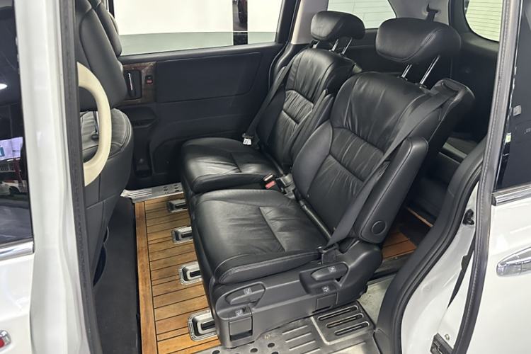 Used Honda Odyssey 2017 2.4L Smart Edition Interior 8