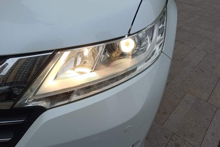 Used Honda Odyssey 2017 2.4L Luxury Edition Left Front Headlight