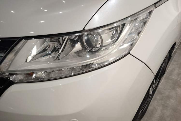 Used Honda Odyssey 2017 2.4L Luxury Edition Left Front Headlight