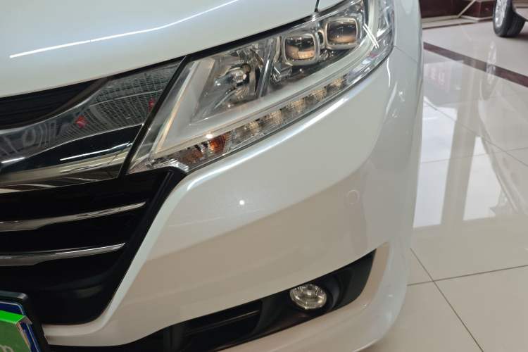 Used Honda Odyssey 2017 2.4L Smart Edition Left Front Headlight