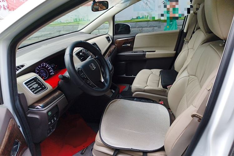 Used Honda Odyssey 2017 2.4L Luxury Edition Left Front Seat