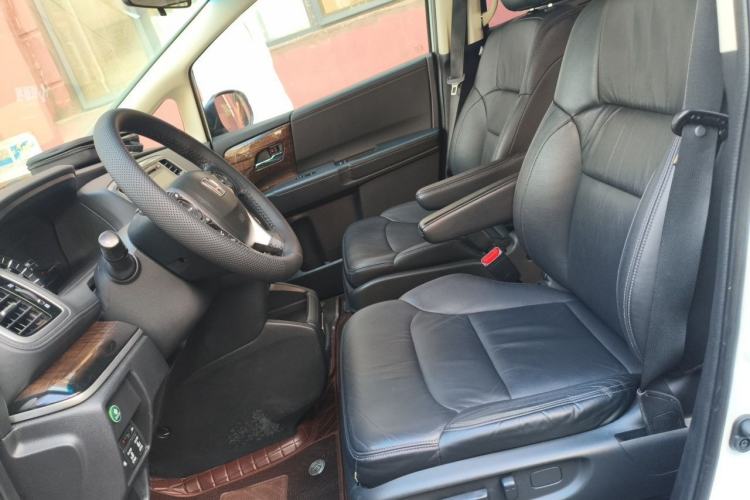 Used Honda Odyssey 2017 2.4L Smart Edition Left Front Seat