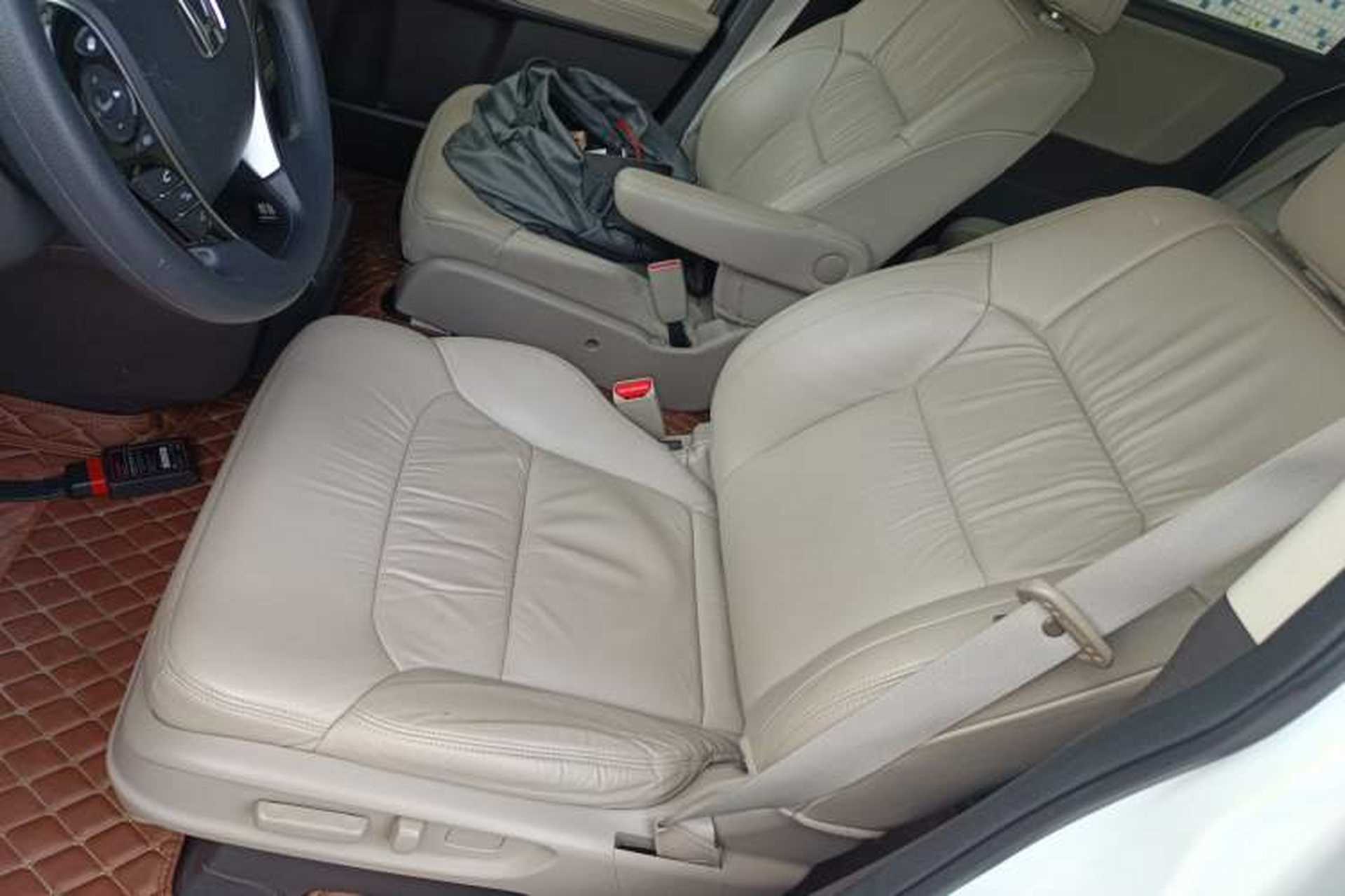 Used Honda Odyssey 2017 2.4L Luxury Edition Left Front Seat