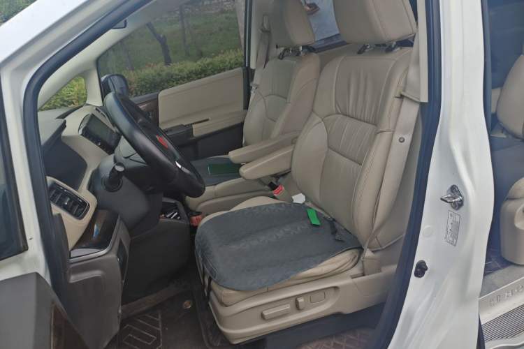 Used Honda Odyssey 2017 2.4L Luxury Edition Left Front Seat