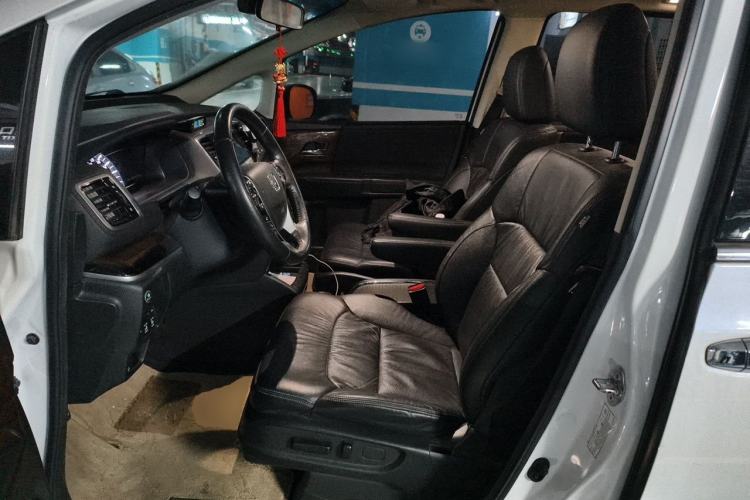 Used Honda Odyssey 2017 2.4L Smart Edition Left Front Seat