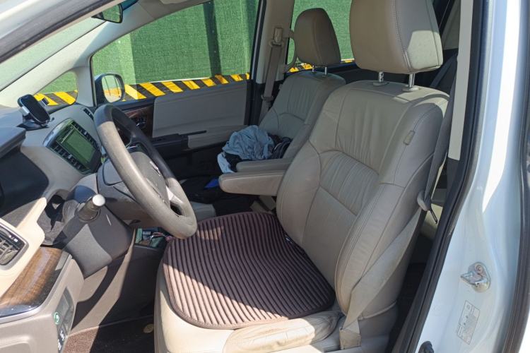 Used Honda Odyssey 2017 2.4L Luxury Edition Left Front Seat