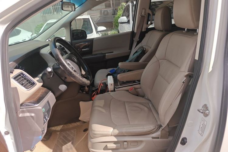 Used Honda Odyssey 2017 2.4L Luxury Edition Left Front Seat