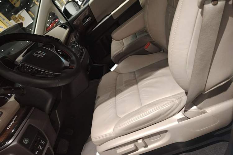 Used Honda Odyssey 2017 2.4L Luxury Edition Left Front Seat