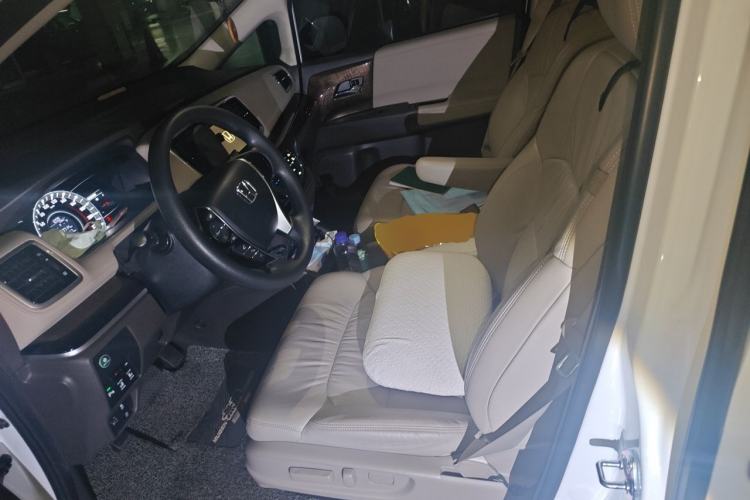Used Honda Odyssey 2017 2.4L Luxury Edition Left Front Seat