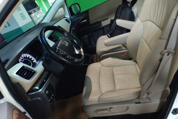 Used Honda Odyssey 2017 2.4L Luxury Edition Left Front Seat