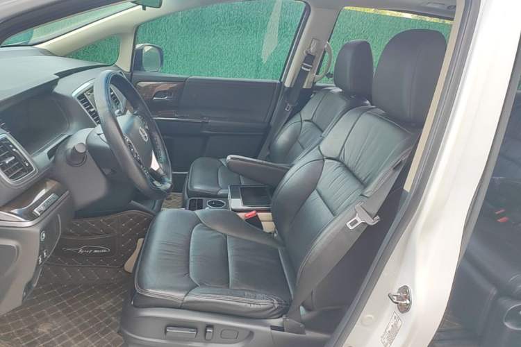 Used Honda Odyssey 2017 2.4L Smart Edition Left Front Seat