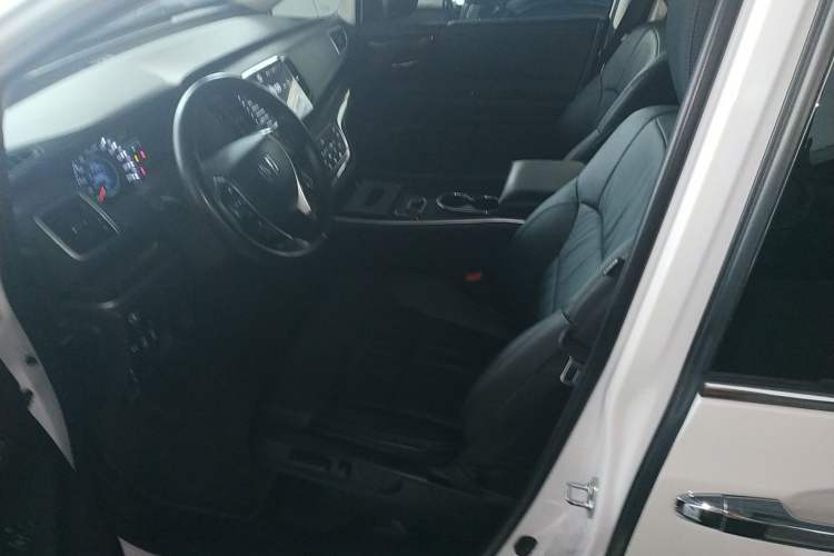 Used Honda Odyssey 2017 2.4L Smart Edition Left Front Seat