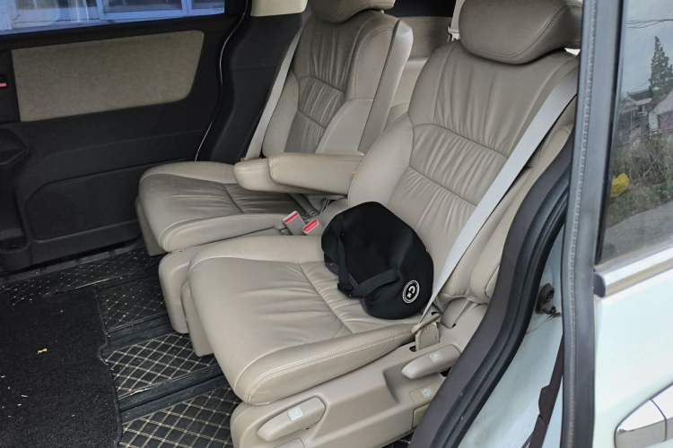 Used Honda Odyssey 2017 2.4L Luxury Edition Left Rear Seat